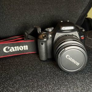 Canon Rebel T2i digital camera